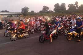 Xe “cọp” đại náo nhiều tuyến phố ở Vũng Tàu ngày 30/4