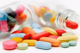 Những loại thuốc cần có trong ngày Tết