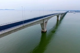 Sai sót kỹ thuật cầu vượt biển dài nhất Việt Nam nguy hiểm không?