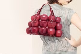 Ngắm quảng cáo thời trang sành điệu bằng rau củ quả