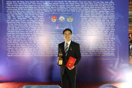 PGS.TS Huỳnh Trọng Phước: Nhiều lúc nản, vẫn cố gắng vì đam mê