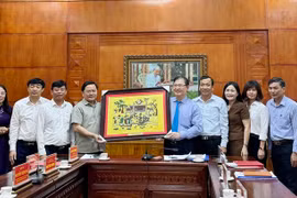  Phát huy vai trò của đội ngũ trí thức đóng góp cho địa phương