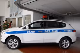 Cảnh sát Việt được DN Đài Loan tặng xe hơi 2 tỷ