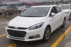 Xuất hiện xe lạ nghi là Chevrolet Cruze 2015