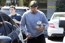 Ô tô của David Beckham giá bèo hơn đôi giầy