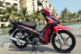 Xe số giá rẻ, chọn Sirius FI hay Wave RSX FI?