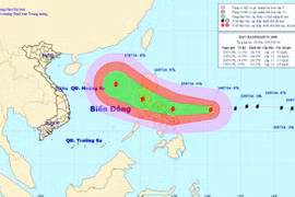 Bão lớn Rammasun quần thảo Biển Đông