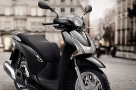 SH “nội” mới mua vỡ vụn máy, Honda đổ lỗi cho khách