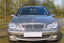 Những chiếc xe sang “ế chổng vó” ở Việt Nam