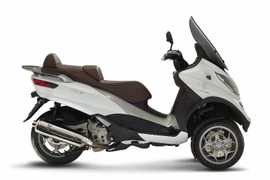 Chi tiết xe ga 3 bánh 500cc vừa ra mắt của Piaggio