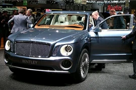 Chưa ra mắt, Bentley SUV đã có 2000 khách đặt hàng
