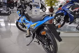 Đội giá hơn 2 triệu đồng, Suzuki Raider vẫn cháy hàng