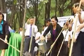 Vinamilk trồng cây tri ân anh hùng liệt sỹ