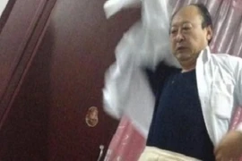 Trung Quốc: Thị trưởng “thác loạn” ma túy, tình nhân dính bầu