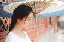 Nữ sinh trường Điện ảnh được phong “thiên thần” vì quá xinh