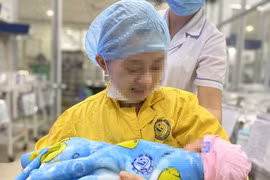 Cứu mẹ con thai phụ giữa ranh giới sự sống và cái chết