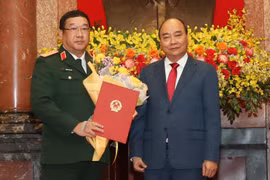 Thăng quân hàm thượng tướng cho Thứ trưởng BQP Phạm Hoài Nam