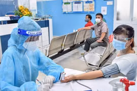 TP HCM: 85.608 người được tiêm vaccine Vero Cell an toàn; không phát sinh ổ dịch mới