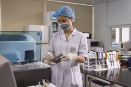 Quanh vụ kit xét nghiệm Công ty Việt Á: Điểm mờ trong nghiên cứu khoa học