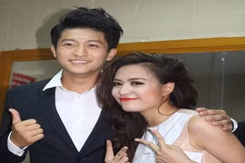 “Người yêu tin đồn” đến cổ vũ Hoàng Thùy Linh làm show