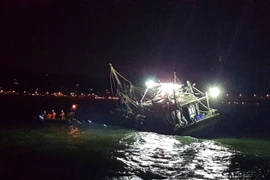 Chìm tàu cá trong đêm, 4 thuyền viên mất tích