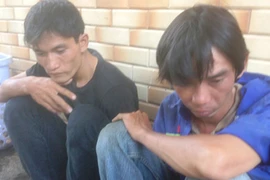 Đang hí hửng vì vặt gương xe Audi, trộm bị CSGT tóm