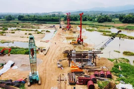 Quyết liệt đẩy nhanh tốc độ thi công cao tốc Quảng Ngãi - Hoài Nhơn