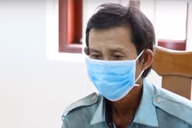 Đối tượng Đực tại cơ quan công an.