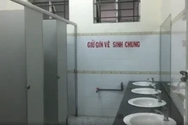 Người phụ nữ bị người đàn ông kề dao cướp hiếp dâm ở nhà vệ sinh Trung tâm Văn hóa Lao động tỉnh Bình Dương.