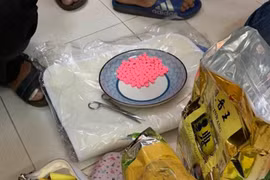 Tang vật thu giữ.