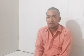 Đăng tại cơ quan công an.