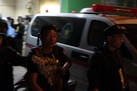 2 người phụ nữ cùng 10 giang hồ khống chế uy hiếp giám đốc bệnh viện Tâm Hồng Phước bị tạm giữ.