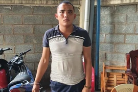 Diện lúc bị bắt. 