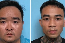 Hai đối tượng tại cơ quan công an.