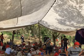 Công an tỉnh Đồng Nai phá sòng tài xỉu cực lớn bắt hơn130 đối tượng thu hàng trăm triệu đồng.