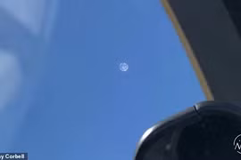 Bộ Quốc phòng Mỹ thừa nhận chạm trán UFO hình kim tự tháp