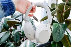 Top 5 tai nghe chống ồn tốt nhất 2022