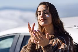 Thói quen vào mùa đông khiến bạn nhanh già 