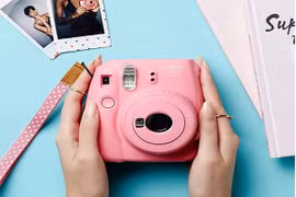 Bỏ túi những chiếc máy ảnh lấy ngay cực đáng tiền