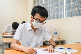 Bộ GD&ĐT chỉ đạo chấm dứt dạy học theo Văn mẫu