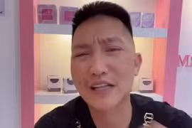 Bênh Hiền Hồ, Huấn Hoa Hồng bị "ném đá" không tiếc tay