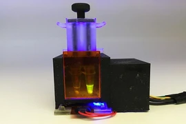 Sốt xình xịch máy phát hiện biến chủng nguy hiểm SARS-CoV-2 qua nước bọt