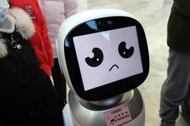 Thực hư chuyện 2 robot “cãi nhau” trong thư viện gây sốt mạng xã hội