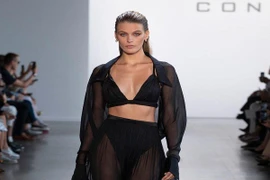 Jennifer Lopez và loạt sao Hollywood mê mệt thiết kế của Công Trí