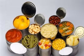 Thực phẩm đóng hộp tiềm ẩn nguy cơ gây ngộ độc