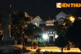 Ảnh: Biệt thự ven sông của nguyên TGĐ ngân hàng Đông Á vừa bị bắt