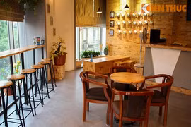 Bạn trẻ thử nghiệm cafe phong cách xứ sương mù, ngắm phố cổ