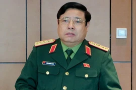 BT Phùng Quang Thanh: "sân golf trong sân bay chỉ là tận dụng"