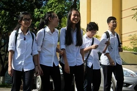 Đề thi, đáp án môn Toán kỳ thi tốt nghiệp THPT 2014