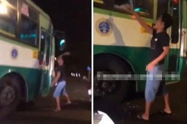 Thanh niên manh động đập kính xe buýt, bị phụ xe đuổi đánh